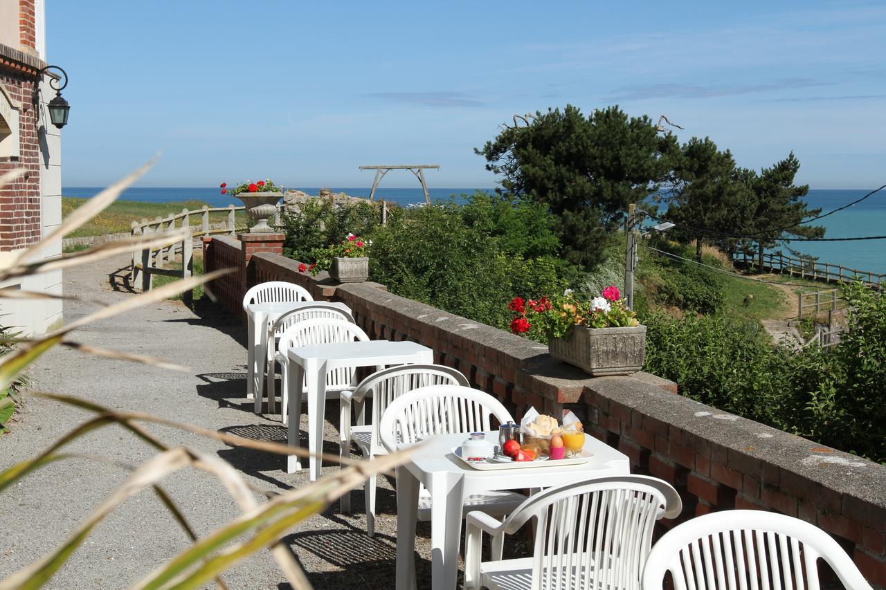 Hotel Royal Albion Mesnil-Val-Plage Exterior foto